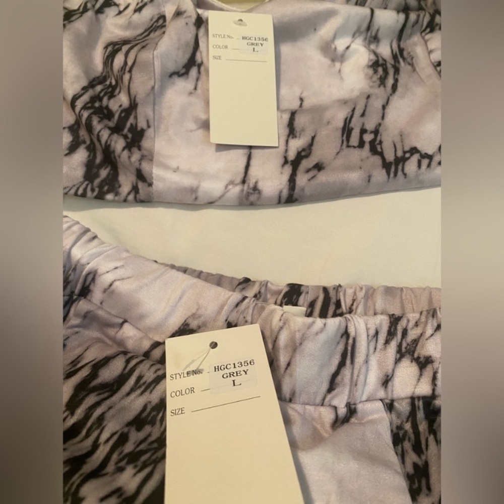 🔥NWT🔥Hot & Delicious Marble Set-Large - Picture 3 of 6